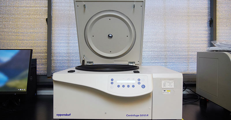 6389ac6caea7f eppendorf-centrifuge-5810R-冷冻离心理