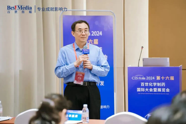 6008集团药学钻研事业部副总裁李文捷博士.jpg